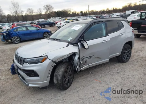 2024 Jeep Compass Limited 4X4 from USA, damaged, VIN 3C4NJDCN5RT116263